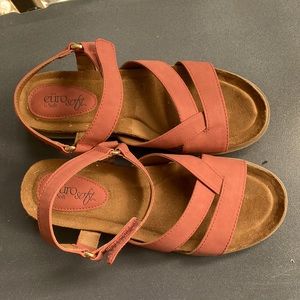Euro Soft Cork Sandals NWOT
